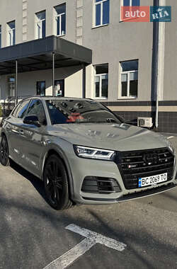 Ціни Audi SQ5 Бензин