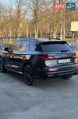 Ціни Audi SQ5 Бензин