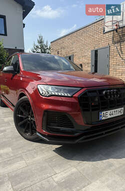 Ціни Audi SQ7 Бензин