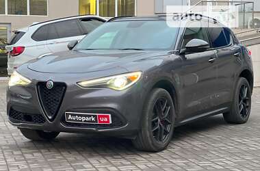 Цены Alfa Romeo Stelvio Бензин