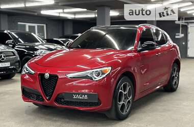 Ціни Alfa Romeo Stelvio Бензин