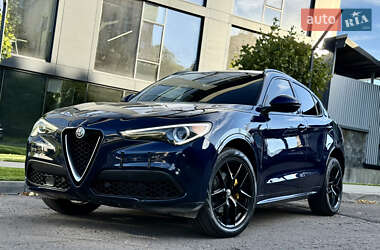 Цены Alfa Romeo Stelvio Бензин