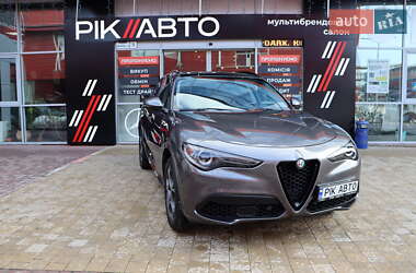 Цены Alfa Romeo Stelvio Бензин