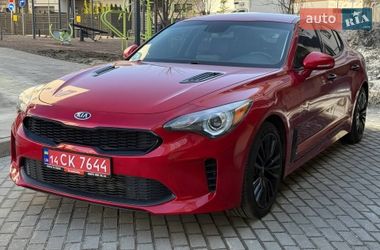Цены Kia Stinger Бензин