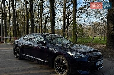 Ціни Kia Stinger Бензин