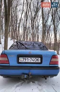 Ціни Nissan Sunny Бензин