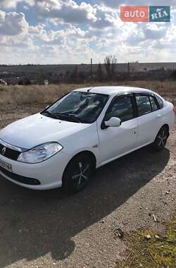 Ціни Renault Symbol Бензин