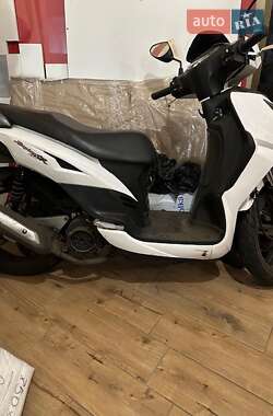 Цены Sym Symphony Бензин