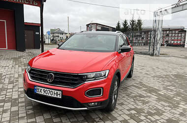 Цены Volkswagen T-Roc Бензин