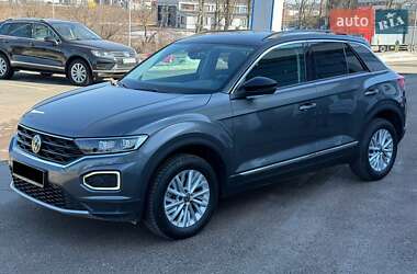 Ціни Volkswagen T-Roc Бензин