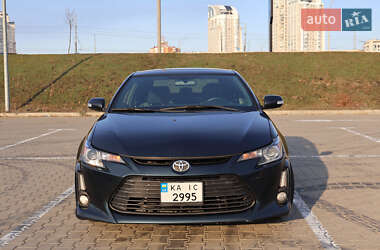 Ціни Scion tC Бензин