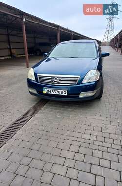 Ціни Nissan Teana Бензин
