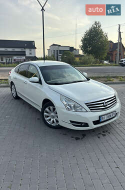 Ціни Nissan Teana Бензин