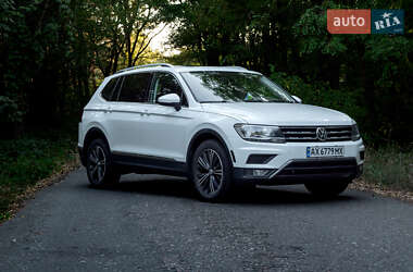 Ціни Volkswagen Tiguan Allspace Бензин