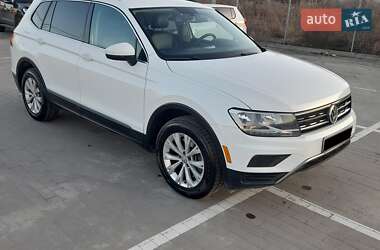 Ціни Volkswagen Tiguan Бензин