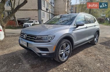 Ціни Volkswagen Tiguan Бензин
