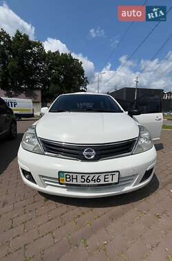 Ціни Nissan TIIDA Бензин