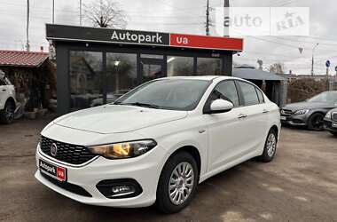 Ціни Fiat Tipo Бензин