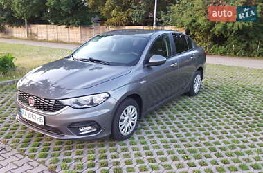 Ціни Fiat Tipo Бензин