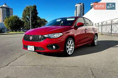 Ціни Fiat Tipo Бензин