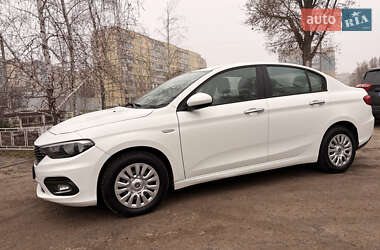 Ціни Fiat Tipo Бензин