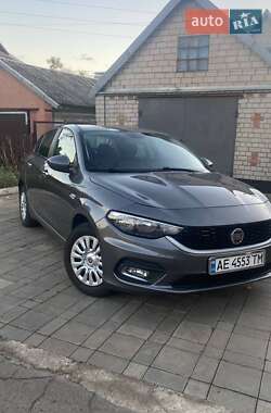 Ціни Fiat Tipo Бензин