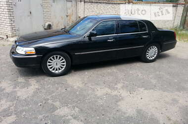 Цены Lincoln Town Car Бензин