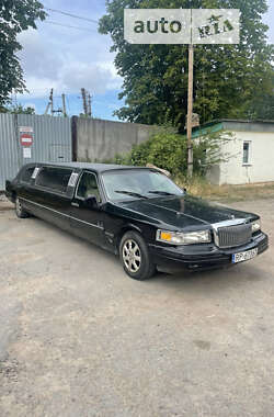 Цены Lincoln Town Car Бензин