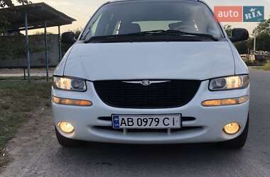 Ціни Chrysler Town & Country Бензин