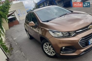 Ціни Chevrolet Tracker Бензин
