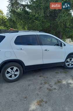 Ціни Chevrolet Trax Бензин