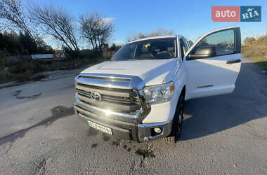 Ціни Toyota Tundra Бензин