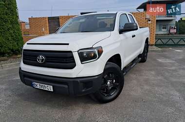 Ціни Toyota Tundra Бензин