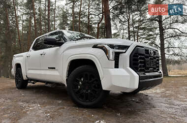 Ціни Toyota Tundra Бензин