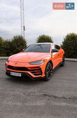 Ціни Lamborghini Urus Бензин