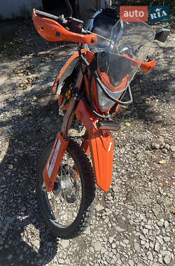 Ціни Viper V 250l Бензин