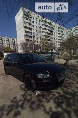 Цены Volvo V50 Бензин