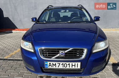 Ціни Volvo V50 Бензин