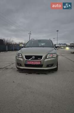 Ціни Volvo V50 Бензин
