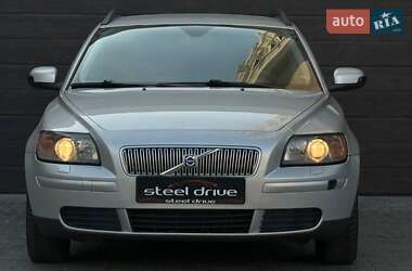 Ціни Volvo V50 Бензин