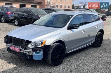 Цены Volvo V60 Cross Country Бензин