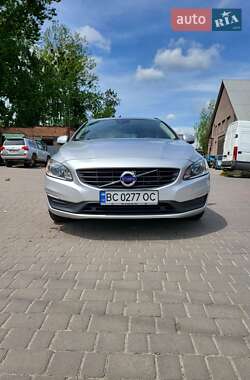 Ціни Volvo V60 Бензин