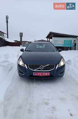 Цены Volvo V60 Бензин