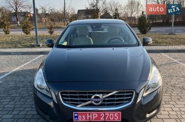 Цены Volvo V60 Бензин