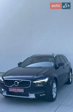 Ціни Volvo V90 Cross Country Бензин