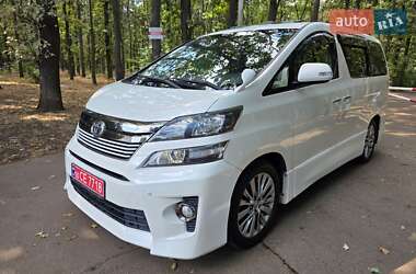 Ціни Toyota Vellfire Бензин