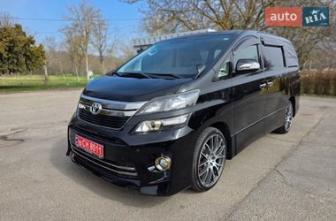 Ціни Toyota Vellfire Бензин