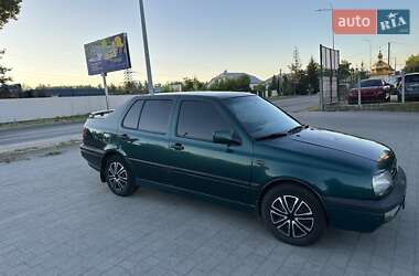 Цены Volkswagen Vento Бензин