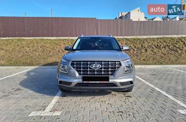 Цены Hyundai Venue Бензин