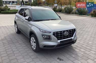 Цены Hyundai Venue Бензин